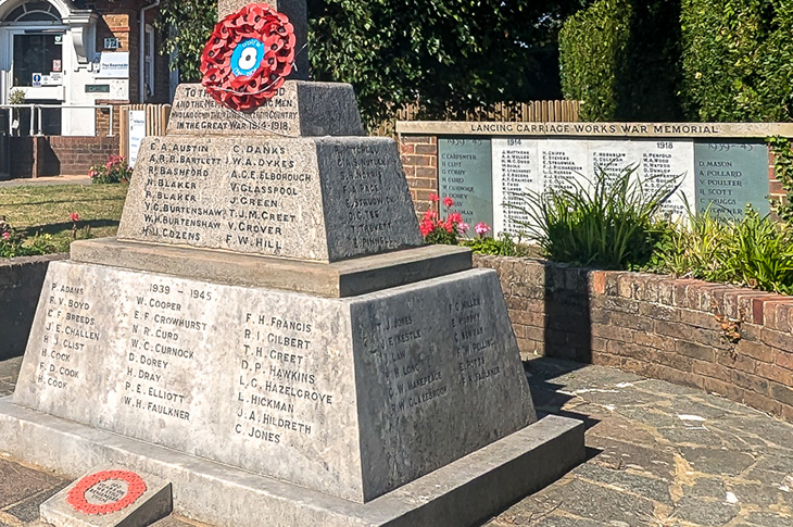 Lancing War Memorial - close up view of the inscription