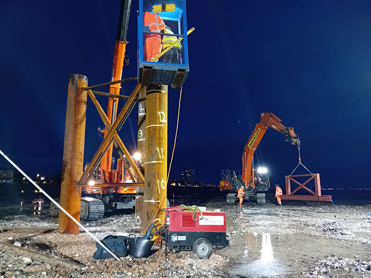 Worthing Pier - preparing for the bearing beam, west side (17-11-2024)