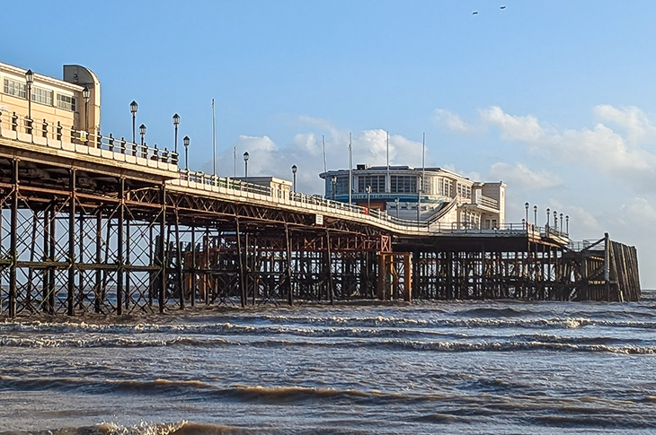 Worthing Pier - the piers, trusses, scaffolding and temporary working platform - wide view (25-11-2024)